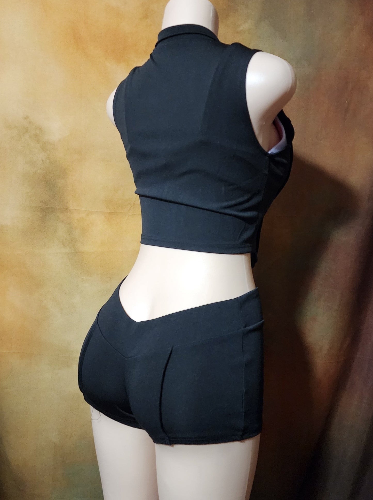 Women's Sleeveless Zip-Up Crop & Shorts Set Ju-Nel Fashion Boutique