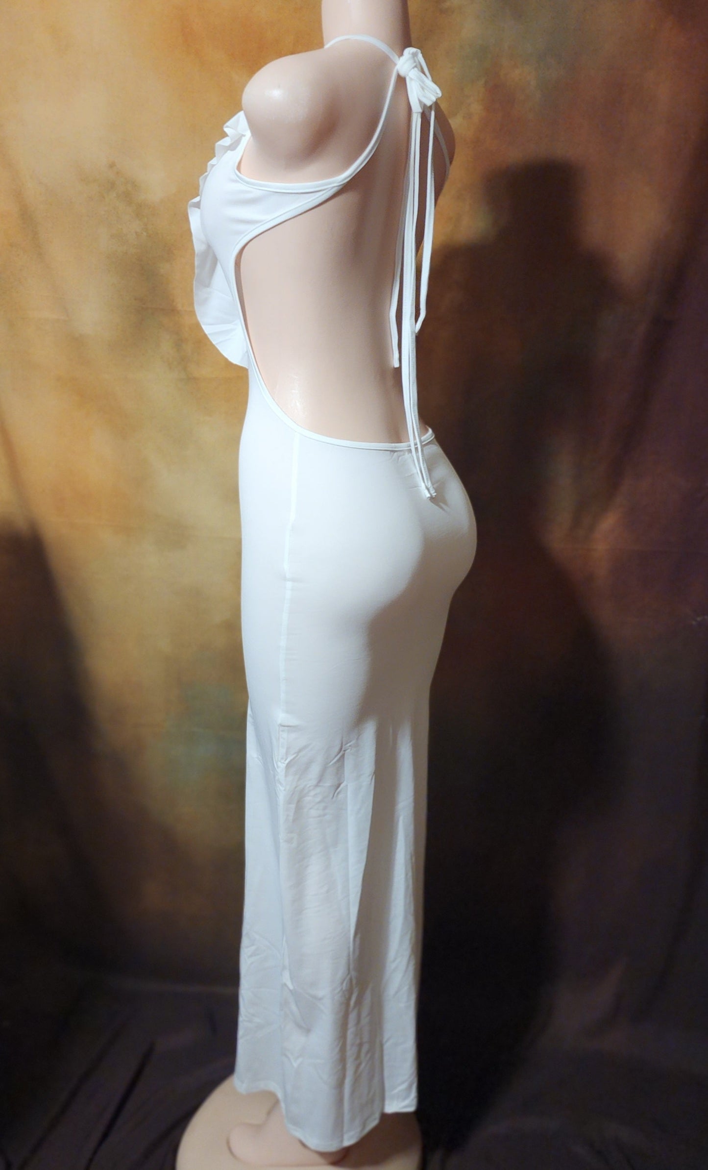 Elegant Ruffle Plunge Halter Maxi Dress Ju-Nel Fashion Boutique